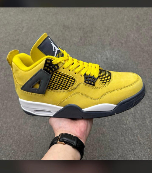 Air Jordan 4 Retro "Lightning"
